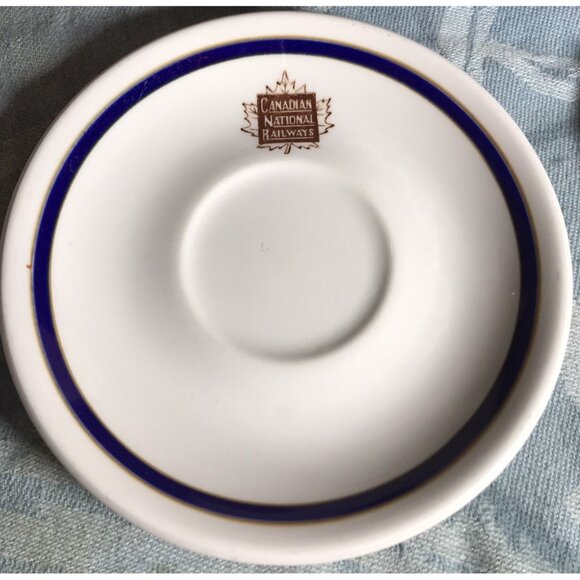 Canadian National Railways CNR Maple Leaf Logo Dining Car 5.75” Plate Stripe - Picture 1 of 5